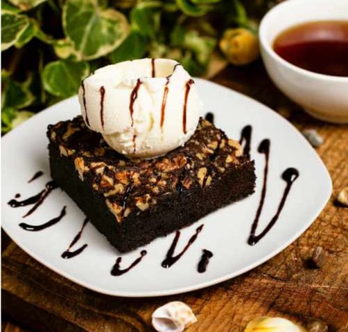 image of a salted caramel brownie