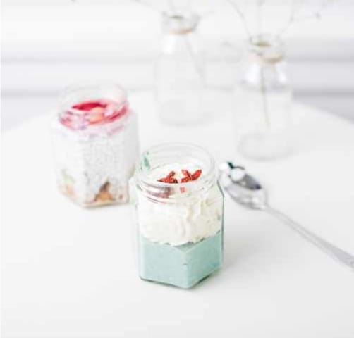 image of a vanilla panna cotta